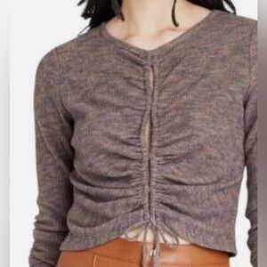 NEW! Wild Fable Women's Rib Knit Long Sleeve Ruched Front Crop Size L